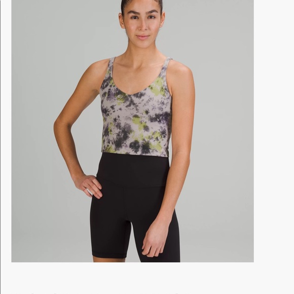 Lulu lemon tank top never worn. I ordered a size wayyy too small - Picture 1 of 4